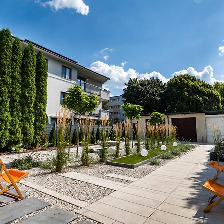 K20 Apartamenty Lodz - Dostep Na Kod Exterior foto