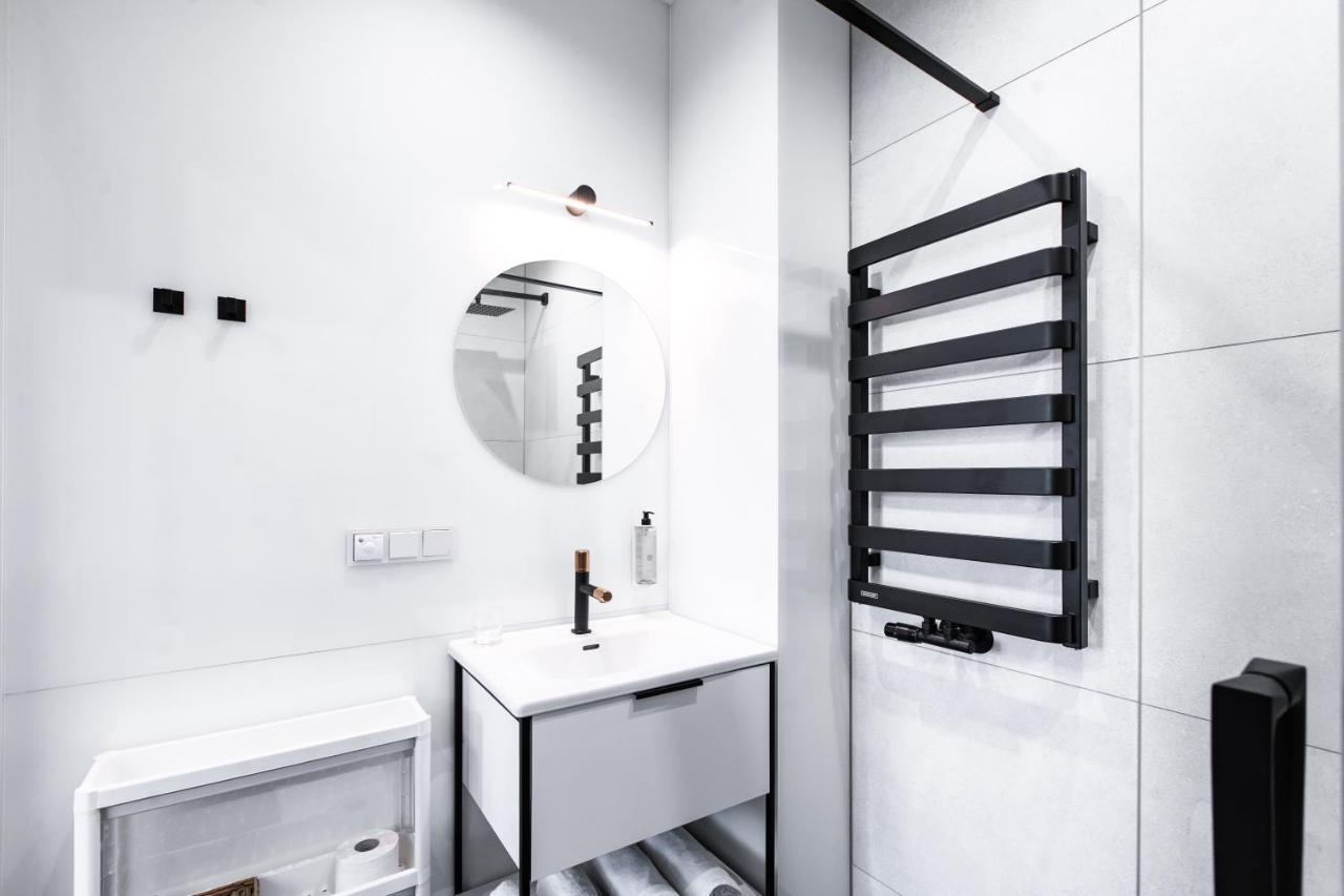 K20 Apartamenty Lodz - Dostep Na Kod Exterior foto