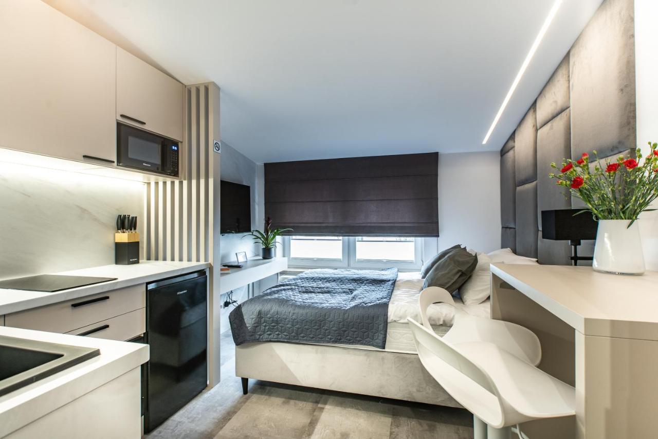 K20 Apartamenty Lodz - Dostep Na Kod Exterior foto