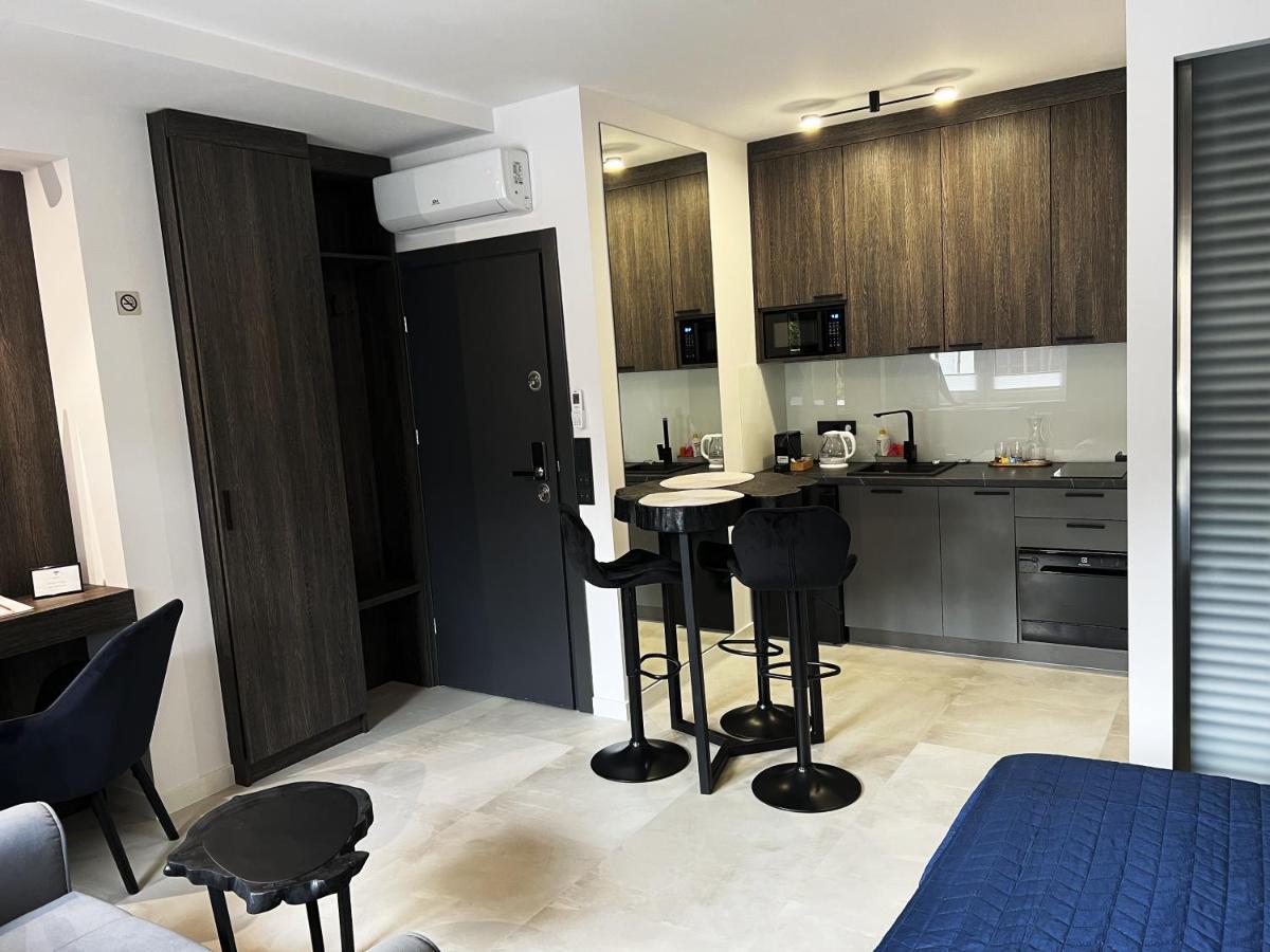 K20 Apartamenty Lodz - Dostep Na Kod Exterior foto